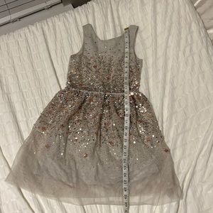 Girls dress